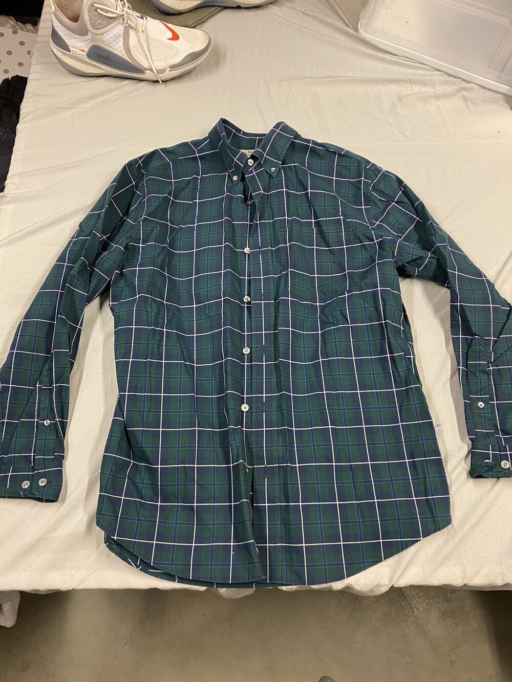 LL Bean Men Plaid Size Medium Cotton Flannel Green White Stripes Cotton